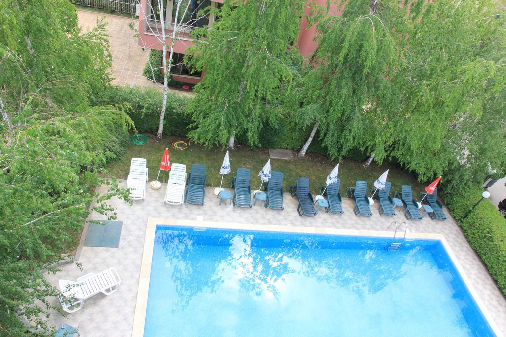 Family Hotel Aurelia Sunny Beach Esterno foto