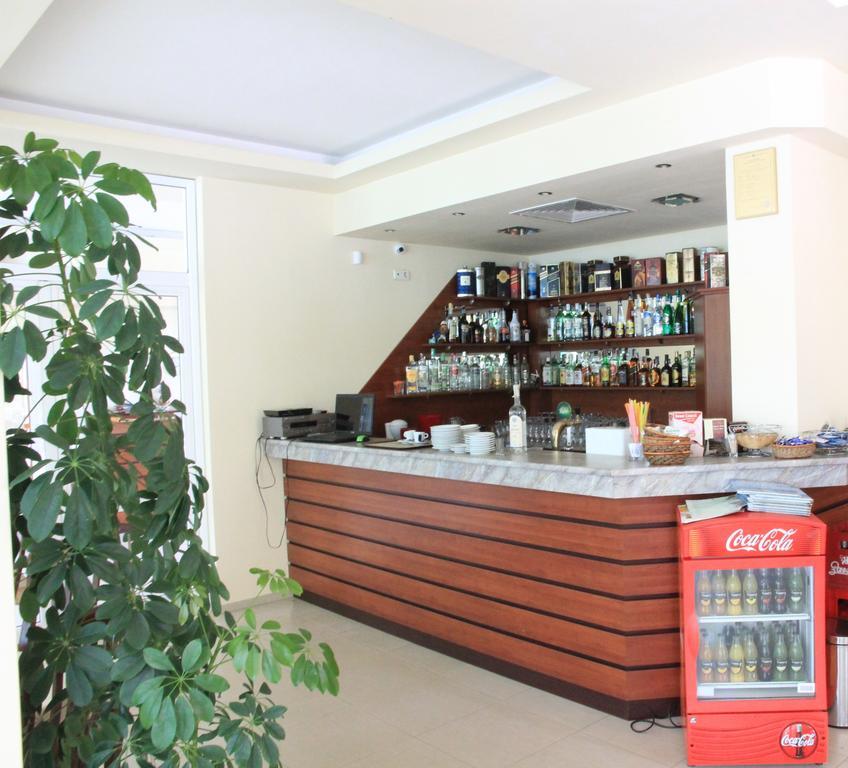 Family Hotel Aurelia Sunny Beach Esterno foto