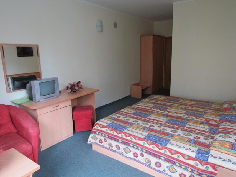 Family Hotel Aurelia Sunny Beach Esterno foto