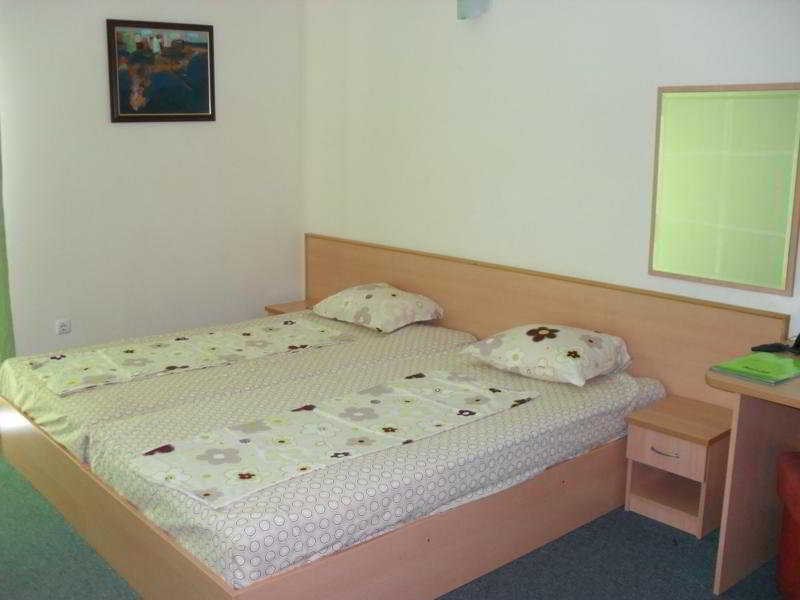 Family Hotel Aurelia Sunny Beach Esterno foto
